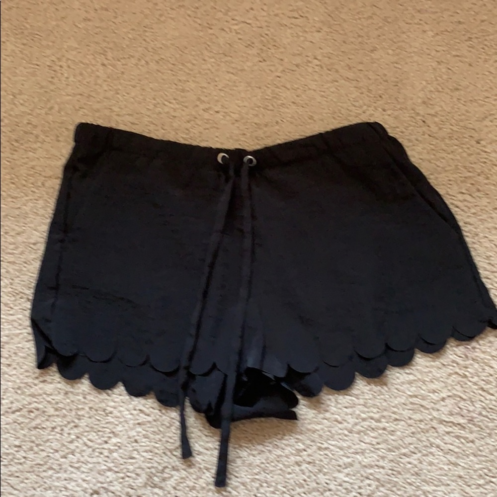 Black scalloped shorts